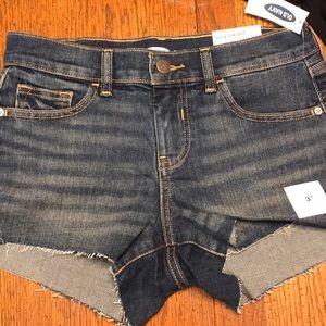 Old Navy Jean Shorts never worn, still with tags.